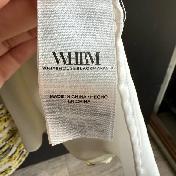 WHITE HOUSE BLACK MARKET Yellow Pleated Sleeveless Utility Dress Size 4 - Picture 13 of 13